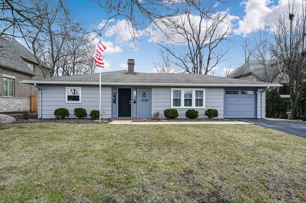 5539 S Quincy Street, Hinsdale, IL 60521 MLS 11734756 properties