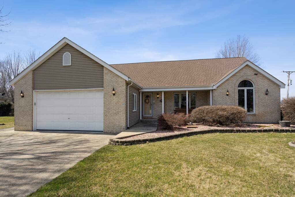 24712 S Sycamore Street, Elwood, IL 60421 MLS 11738080 properties