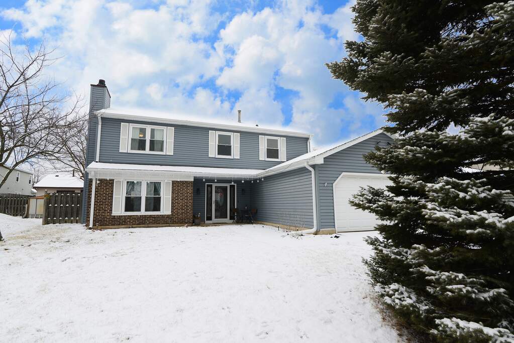 17 Hale Court, Glendale Heights, IL 60139 MLS 11739470 properties