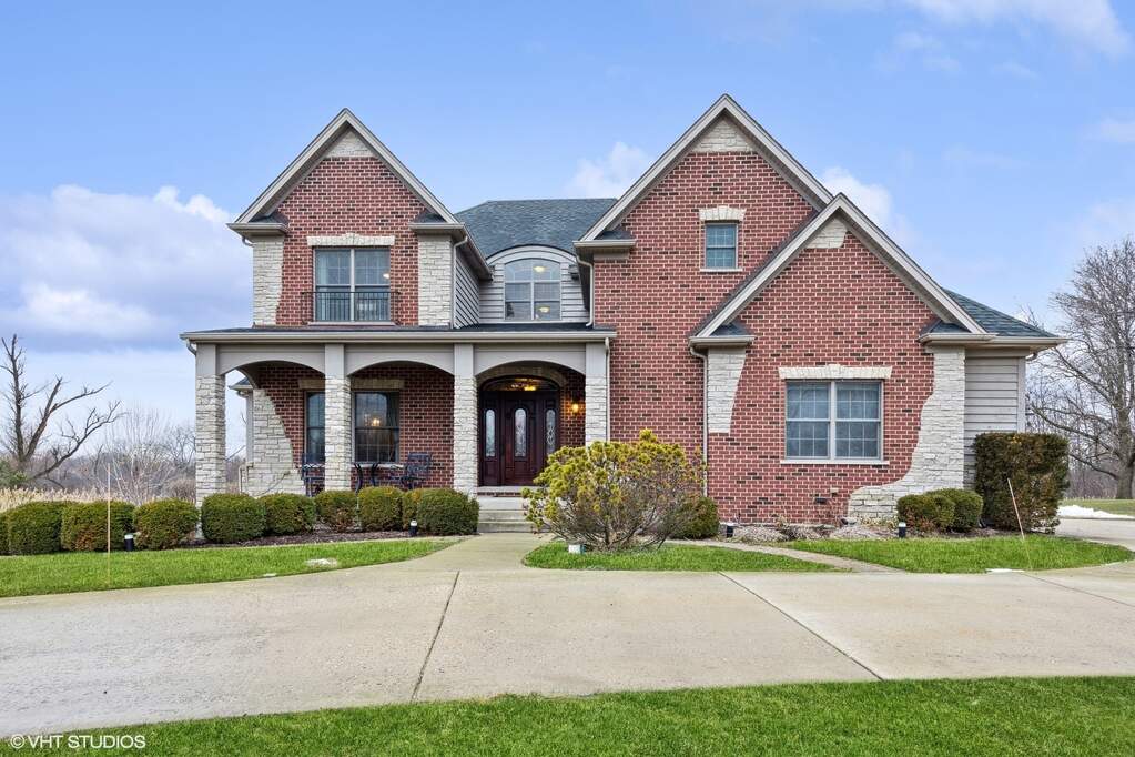 23056 Foxridge Court, Deer Park, IL 60010 MLS 11740015 properties