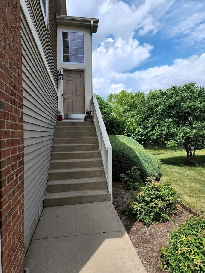 152 Fountain Grass Circle, Bartlett, IL 60103 MLS 11740223