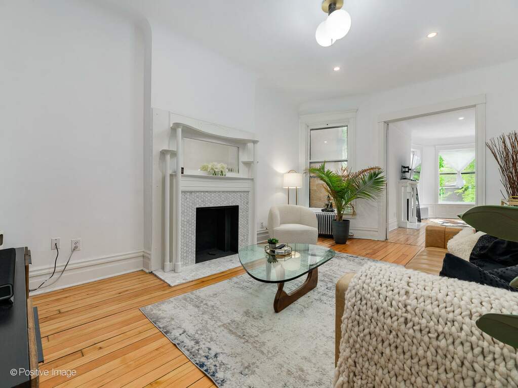 5135 S Dorchester Avenue, Chicago, IL 60615 MLS 11741996