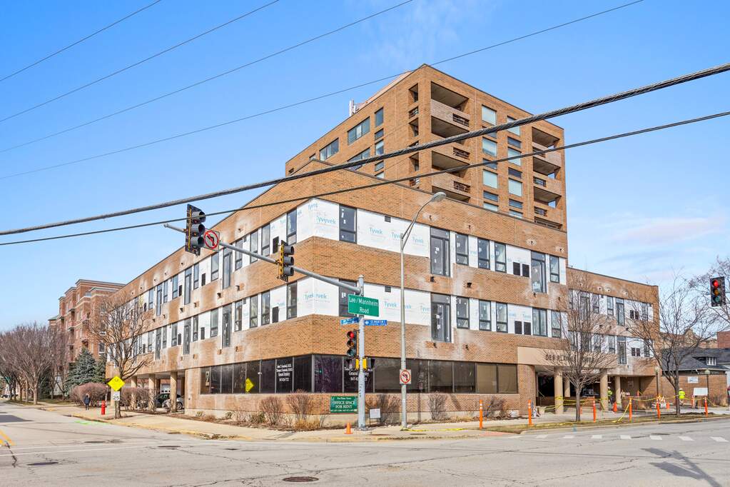 880 Lee Street 301, Des Plaines, IL 60016 MLS 11749409