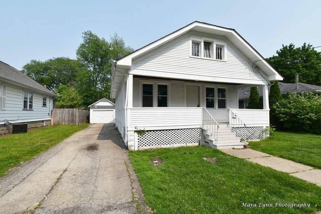 745 Hammond Avenue, Aurora, IL 60506 MLS 11751135 properties