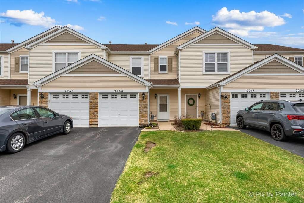 2260 Flagstone Lane, Carpentersville, IL 60110 MLS 11753932