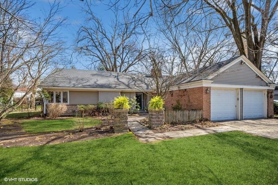 3123 Sprucewood Lane, Wilmette, IL 60091 MLS 11753937 properties Chicagoland