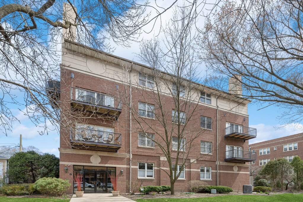 1319 Chicago Avenue 304, Evanston, IL 60201 MLS 11756039