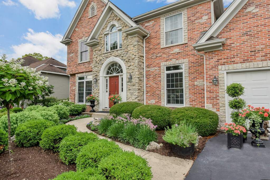 1552 Fargo Boulevard, Geneva, IL 60134 MLS 11756763 properties