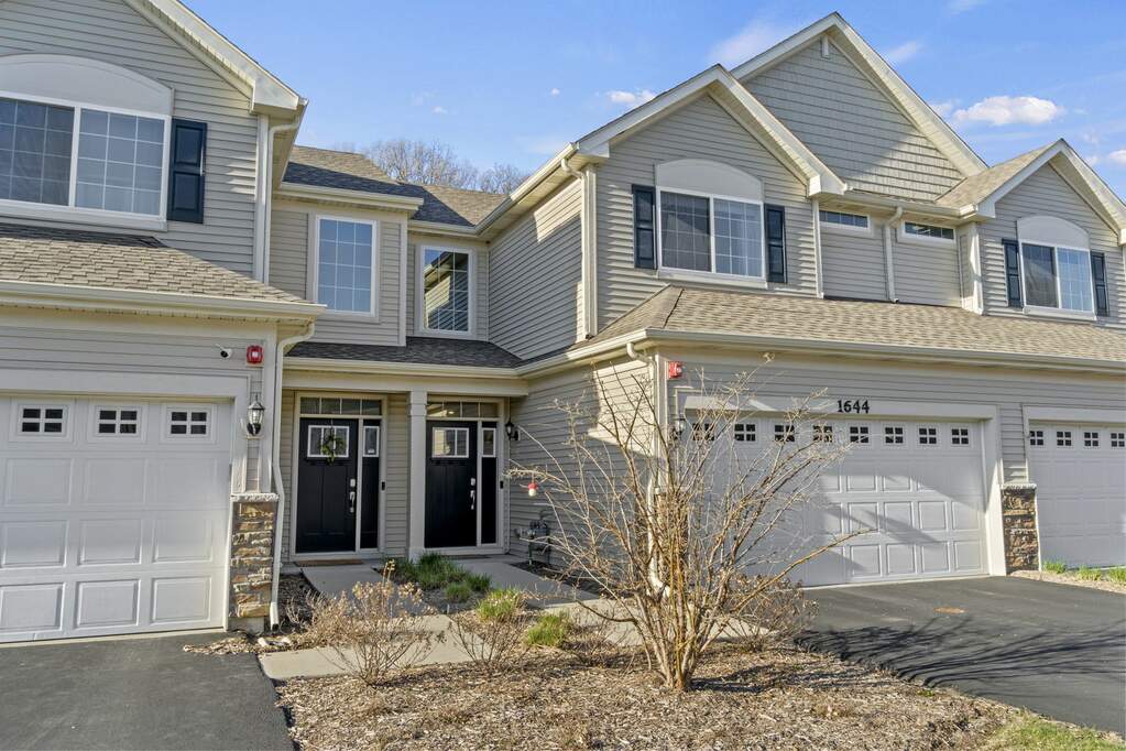 1644 Carlstedt Drive, Batavia, IL 60510 MLS 11758670 properties