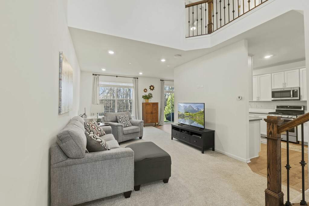 1644 Carlstedt Drive, Batavia, IL 60510 MLS 11758670 properties