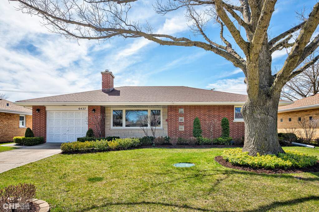 6427 Palma Lane, Morton Grove, IL 60053 MLS 11758810 properties