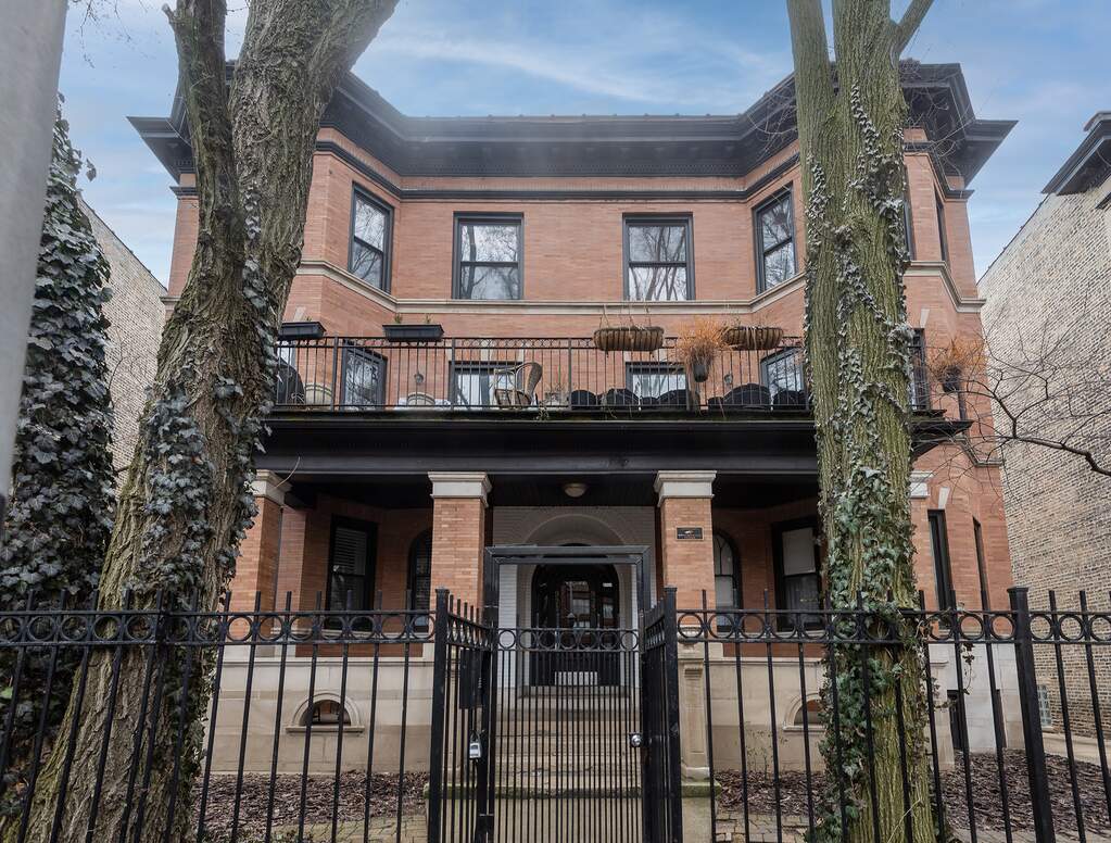 923 W Gordon Terrace 3W, Chicago, IL 60613 MLS 11760731