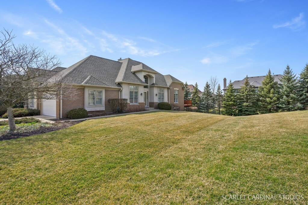 1038 Limestone Drive, Lemont, IL 60439 MLS 11764627 properties