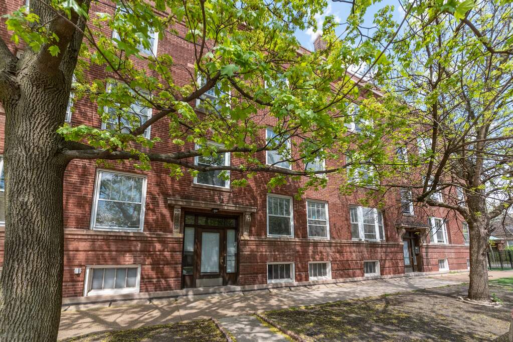 1706 W Balmoral Avenue 1, Chicago, IL 60640 MLS 11766558