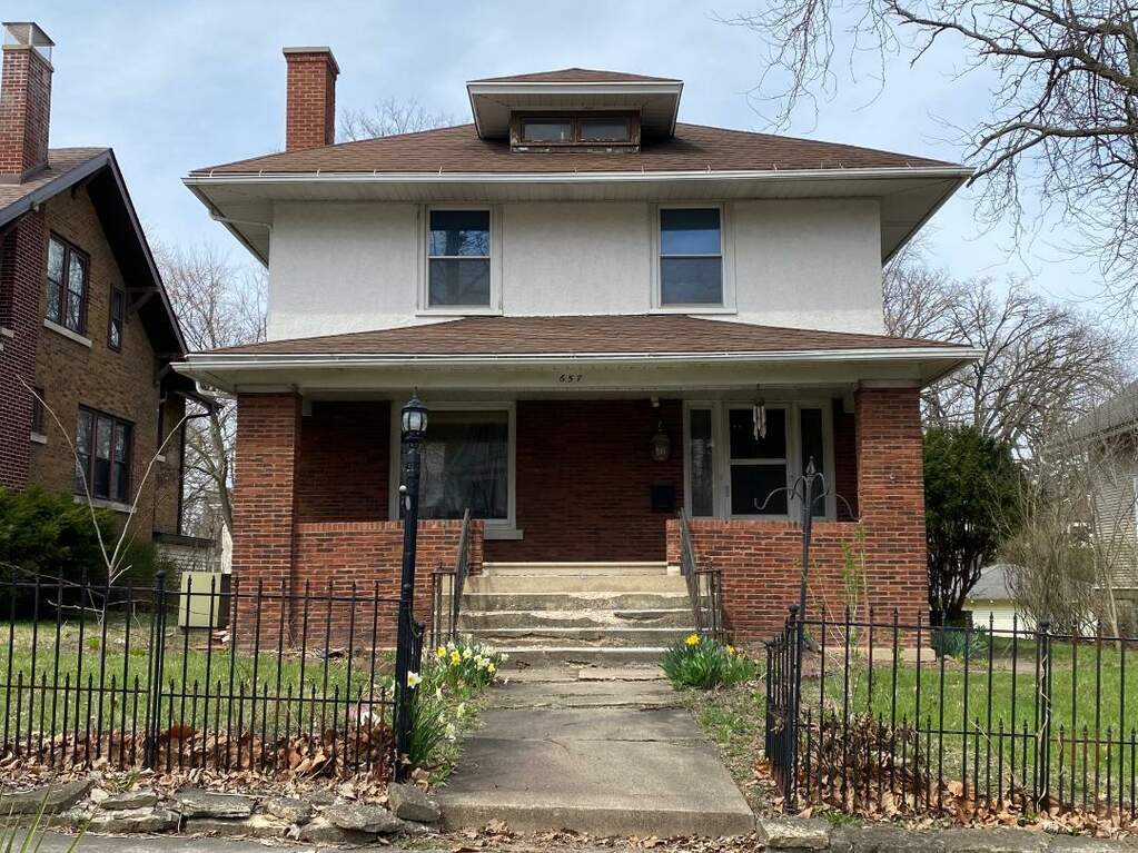 657 Glenwood Avenue, Joliet, IL 60435 MLS 11767009 properties