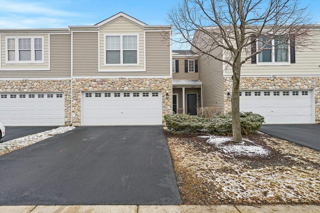 4161 Blackstone Drive, Aurora, IL 60504 MLS 11769675 properties