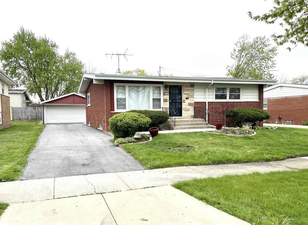 334 Constance Lane, Chicago Heights, IL 60411