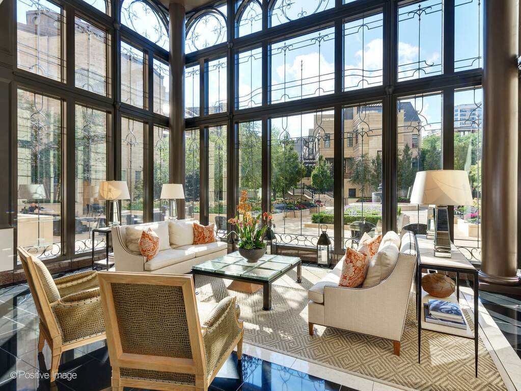 2550 N Lakeview Avenue N1701, Chicago, IL 60614 MLS 11772278