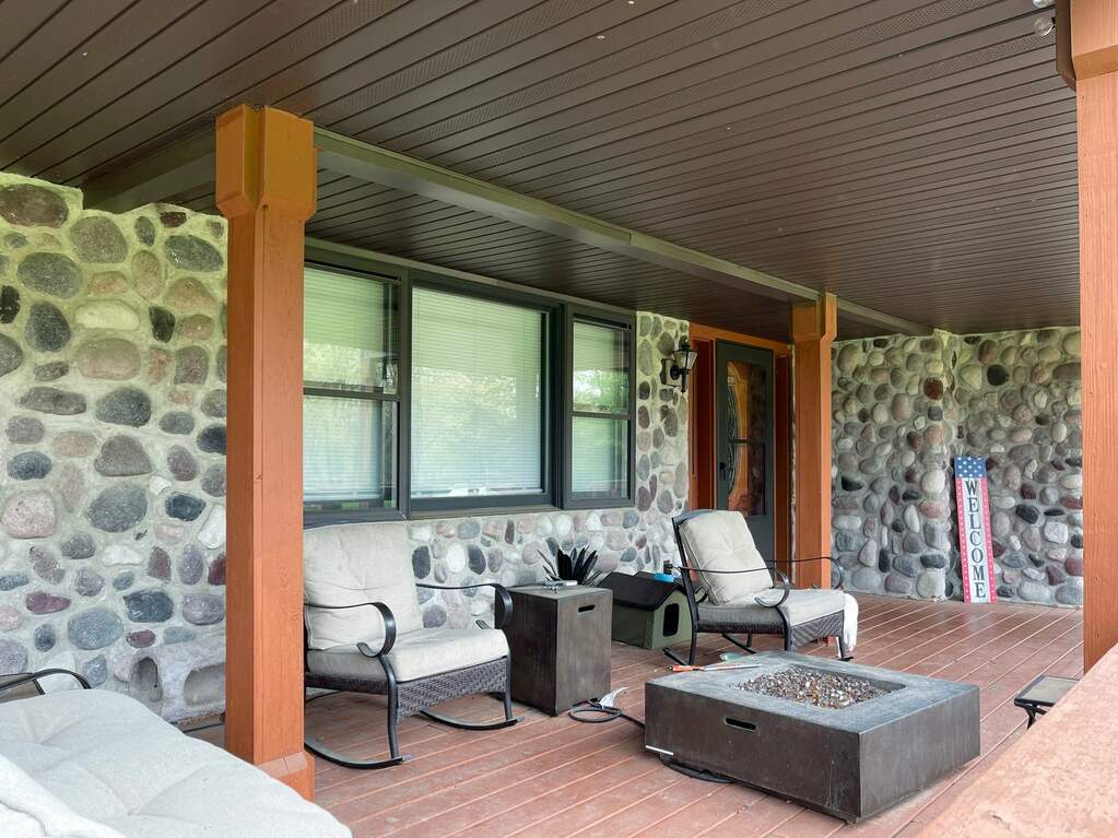 3458 N Meridian Road, Rockford, IL 61101 MLS 11773354 properties