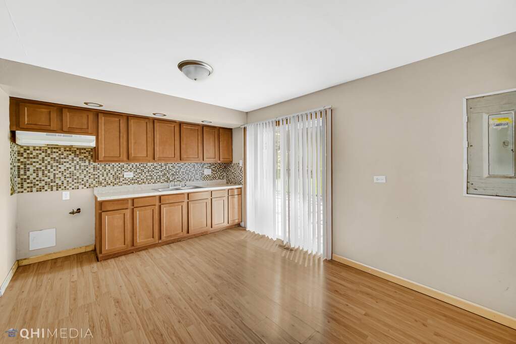 351 166th Street, Calumet City, IL 60409 MLS 11775680 properties