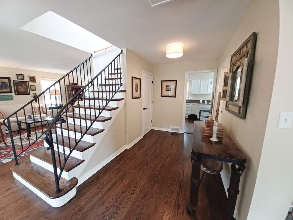 327 N Seminary Avenue, Park Ridge, IL 60068 MLS 11778048