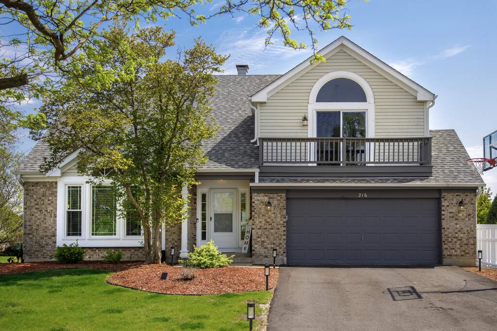 216 W Brookwood Lane, Bolingbrook, IL 60440 MLS 11780588 properties Chicagoland