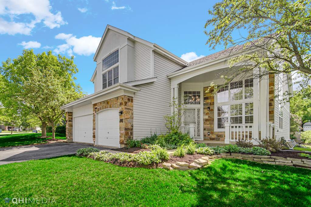 1369 Branden Lane, Bartlett, IL 60103 MLS 11785374 properties