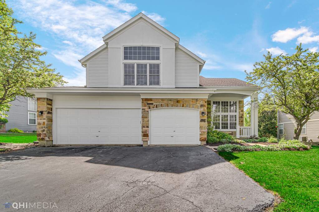 1369 Branden Lane, Bartlett, IL 60103 MLS 11785374 properties