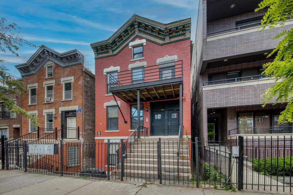 1246 N Cleaver Street 1R, Chicago, IL 60642 MLS 11788195 properties Chicagoland