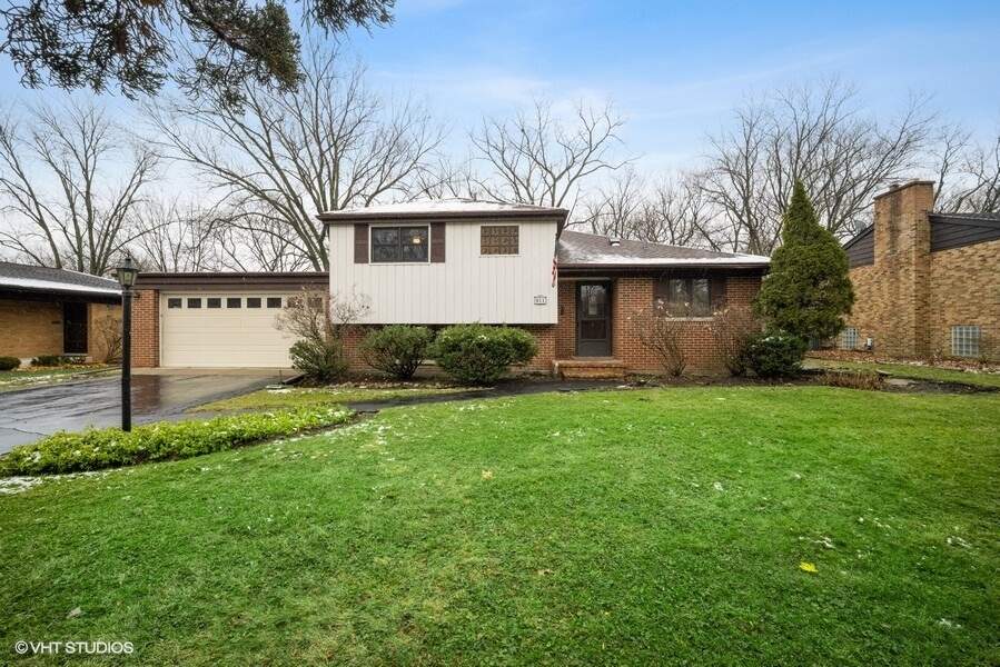 911 Bittersweet Drive, Northbrook, IL 60062 MLS 11788708