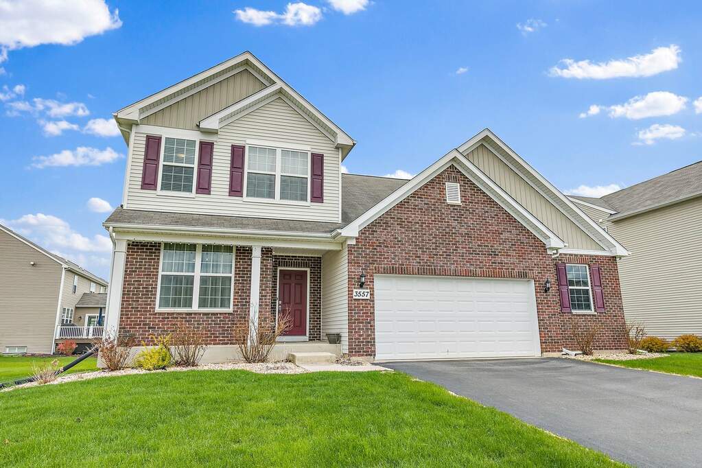 3557 Crestwood Lane, Carpentersville, IL 60110 MLS 11788771