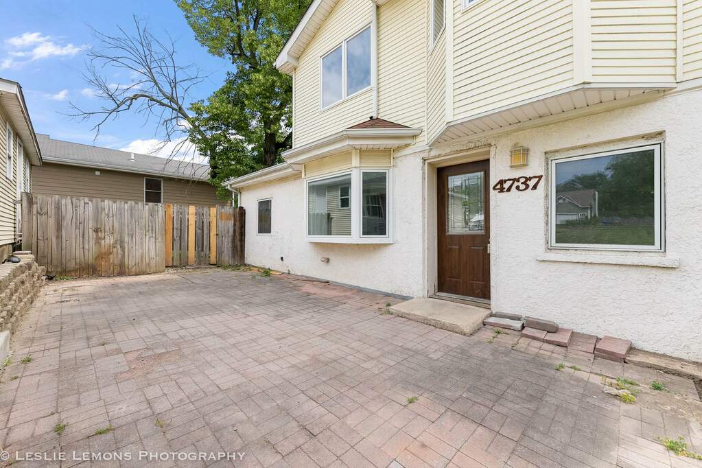 4737 Winchester Avenue, Lisle, IL 60532 MLS 11788946 properties