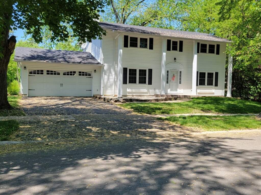 2720 Kincaid Drive, Woodridge, IL 60517 MLS 11789670 properties