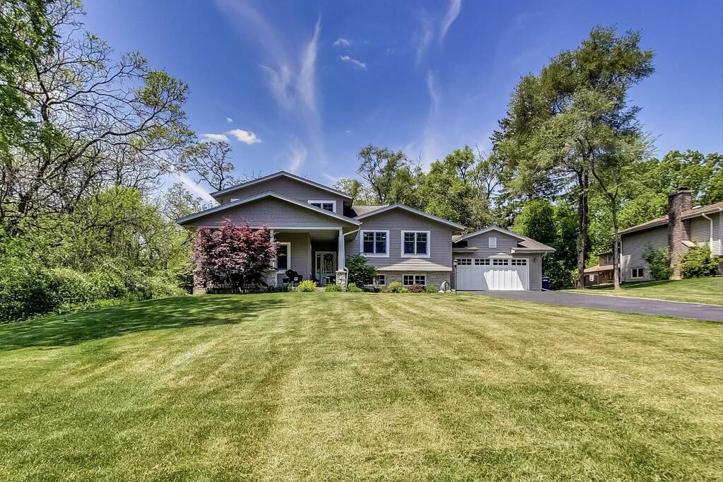 5858 Chase Avenue, Downers Grove, IL 60516 MLS 11791599