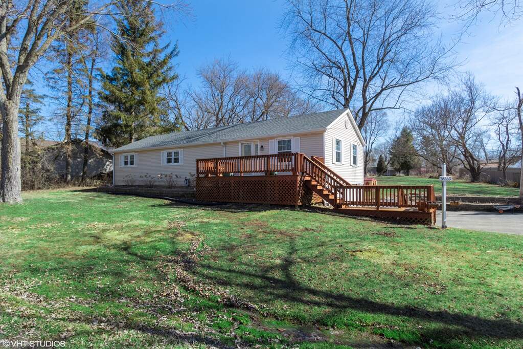 28563 N Washington Avenue, Wauconda, IL 60084 MLS 11795379