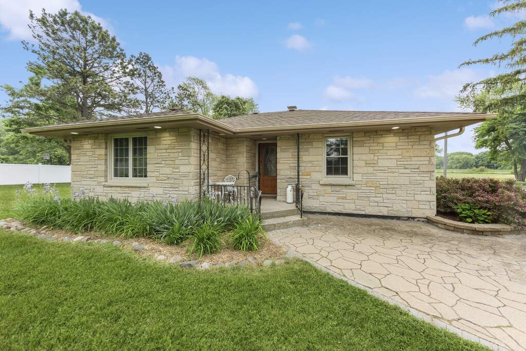 13353 W Wadsworth Road, Wadsworth, IL 60083 MLS 11798620