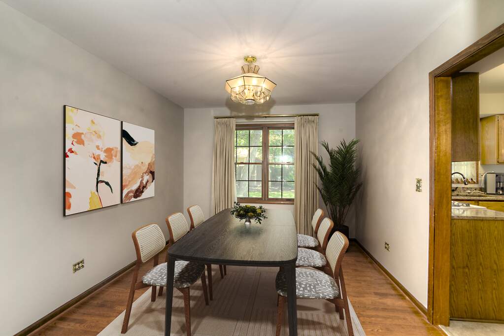 4120 Oglesby Avenue, Gurnee, IL 60031 MLS 11799887 properties