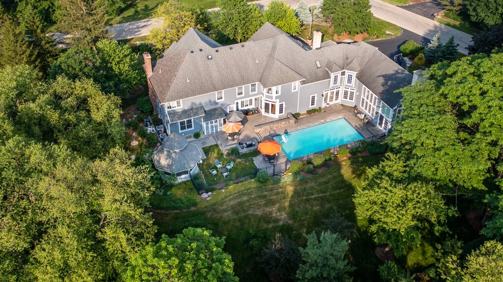 47 Old Lake Road, Hawthorn Woods, IL 60047 MLS 11805454