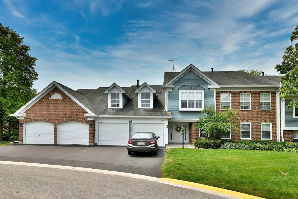 1008 Butternut Lane C, Mount Prospect, IL 60056 MLS 11805494