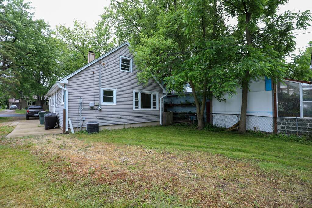 516 Forest Glen Drive, Round Lake Park, IL 60073 MLS 11805752