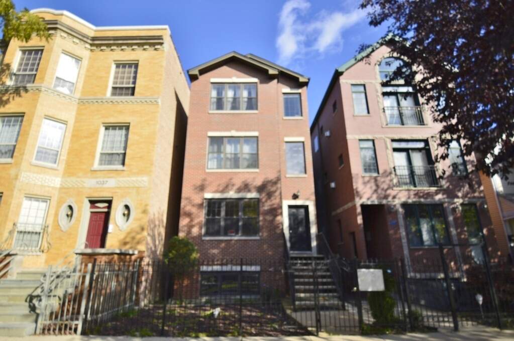 1033 N Mozart Street 1, Chicago, IL 60622 MLS 11806495