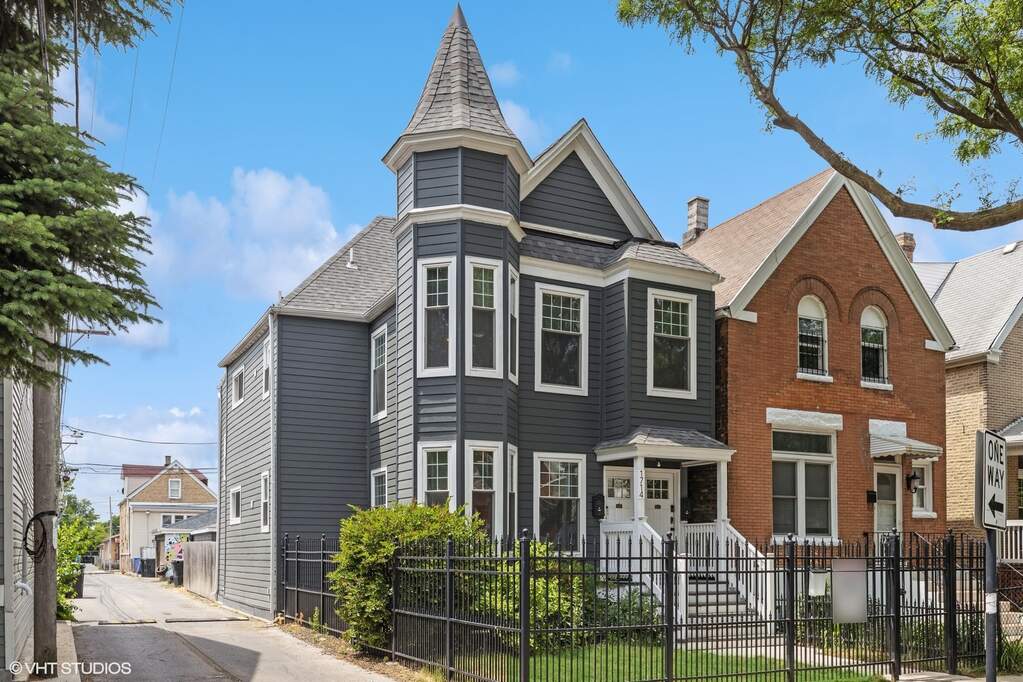 1714 N Lawndale Avenue, Chicago, IL 60647 | MLS# 11807652 | @properties ...