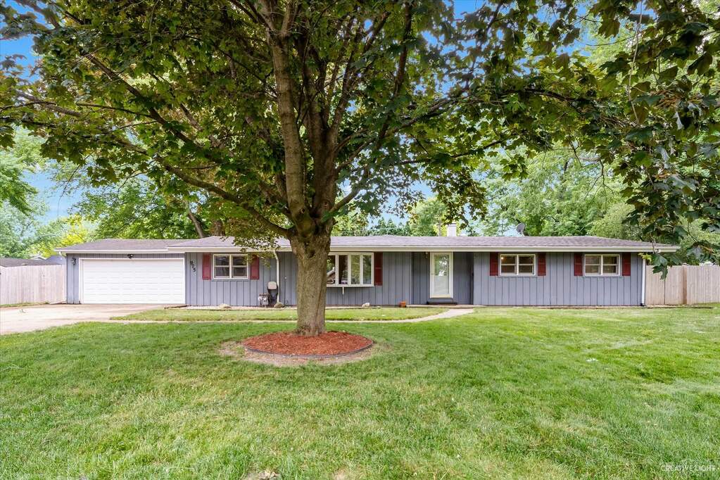 975 Marilyn Court, Lake Holiday, IL 60548 MLS 11808677 properties