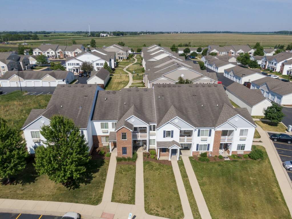 164 Bertram Drive N, Yorkville, IL 60560 MLS 11810096 properties