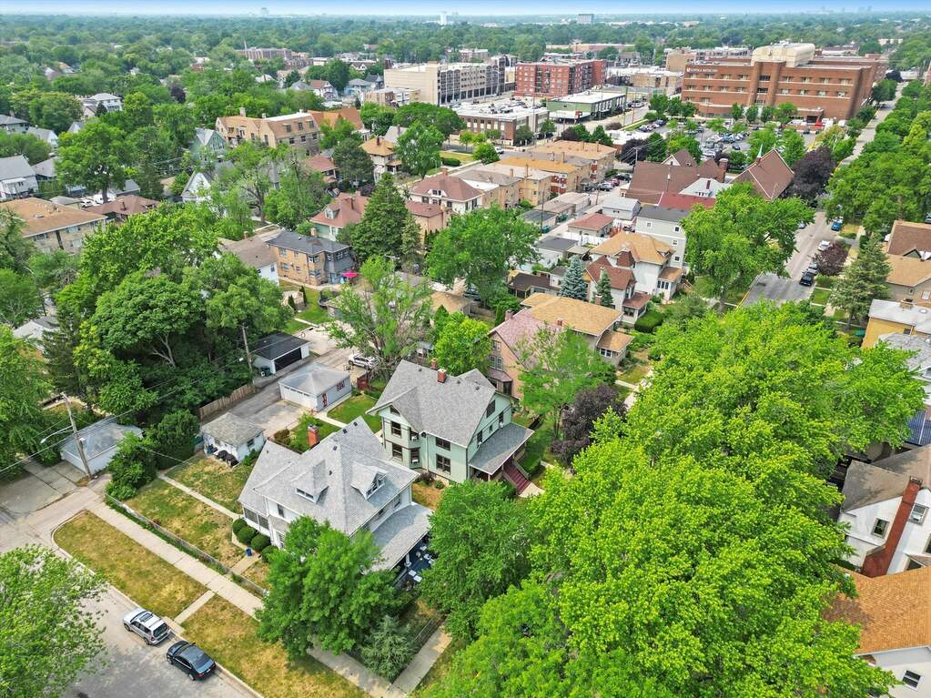 3440 Euclid Avenue, Berwyn, IL 60402 MLS 11813091 properties Chicagoland