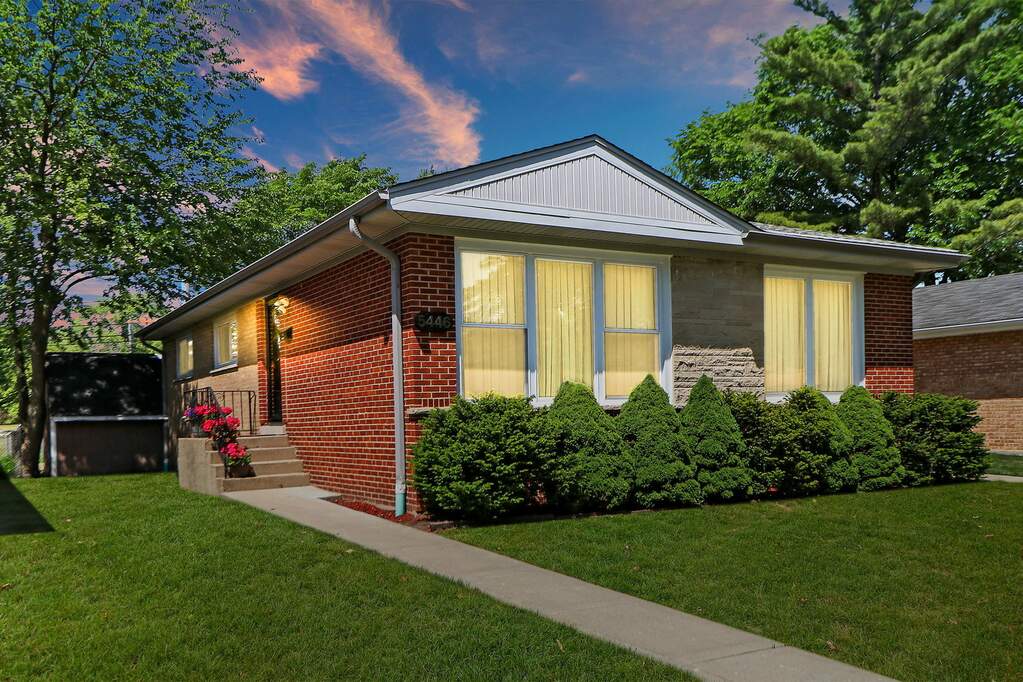 5446 Arcadia Street, Skokie, IL 60077 MLS 11813134 properties