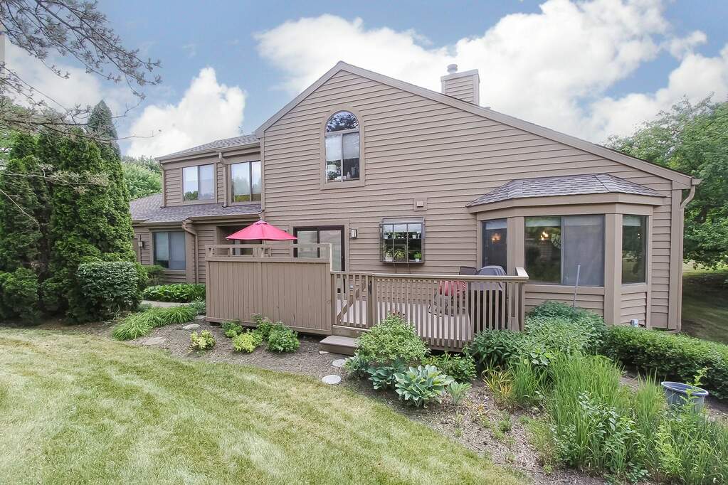 898 Longmeadow Court 1011, Lake Barrington, IL 60010 MLS 11816035