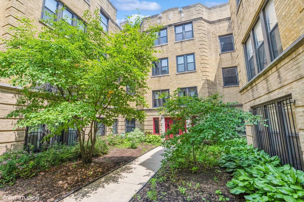 4407 N Sacramento Avenue 1A, Chicago, IL 60625 MLS 11819999