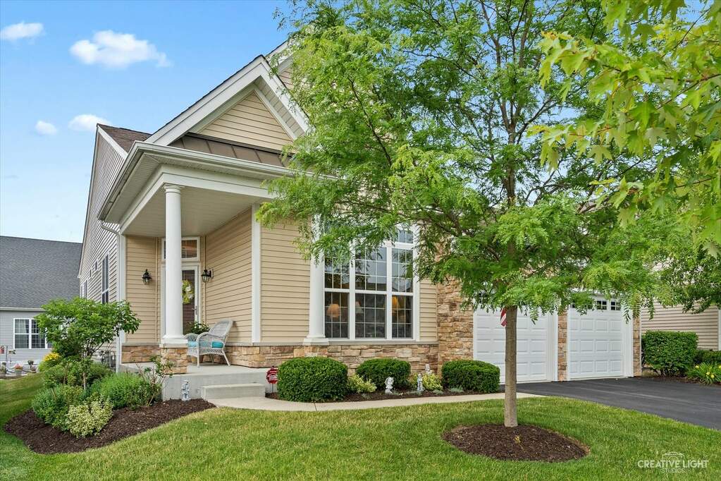 3857 Olympia Fields Drive, Elgin, IL 60124 MLS 11821999