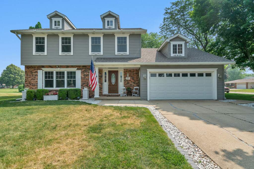 322 W Kendall Drive, Yorkville, IL 60560 MLS 11822876 properties